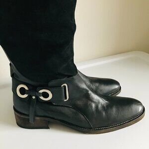 NWOB Bernardo B2 Suede Leather Buckle Knee Boots Size 10 EU 42